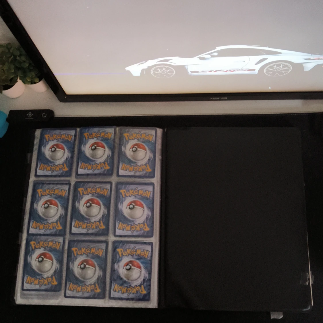 Pokemon pärm och pokemon kort  - 4