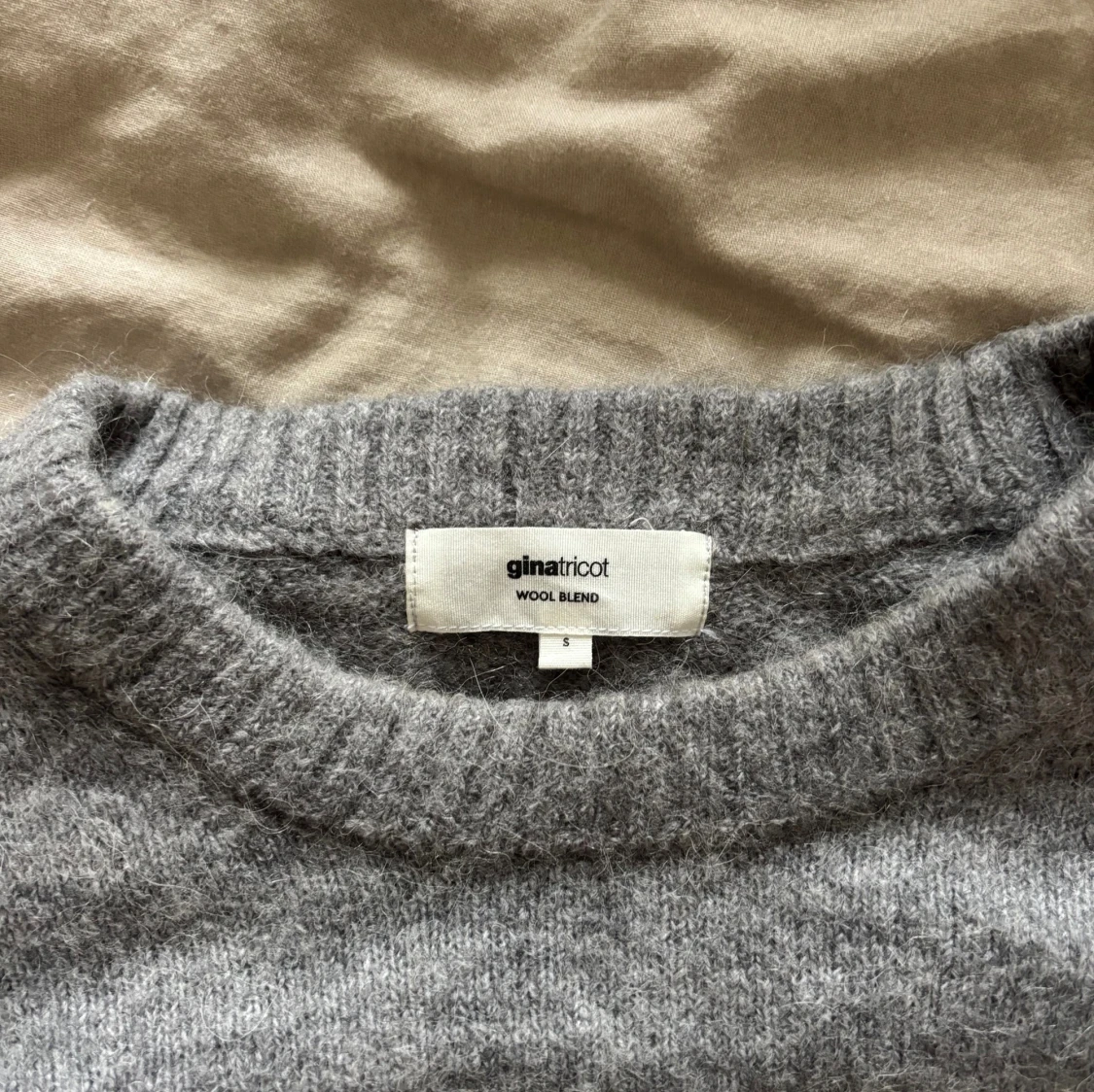 Stickad tröja Gina  - 2