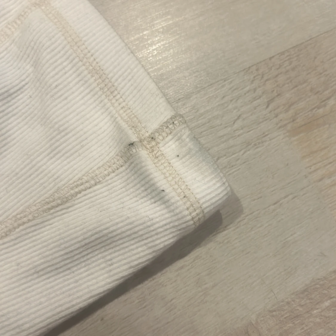 Vit ribbad tubtopp - 1