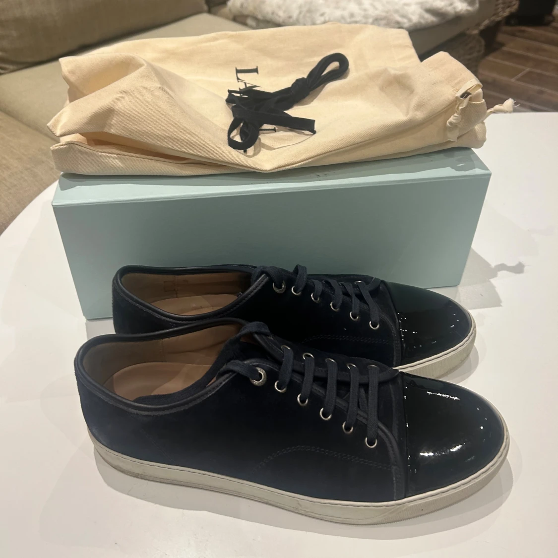 Lanvin Cap toe navy blue patent - uk 10