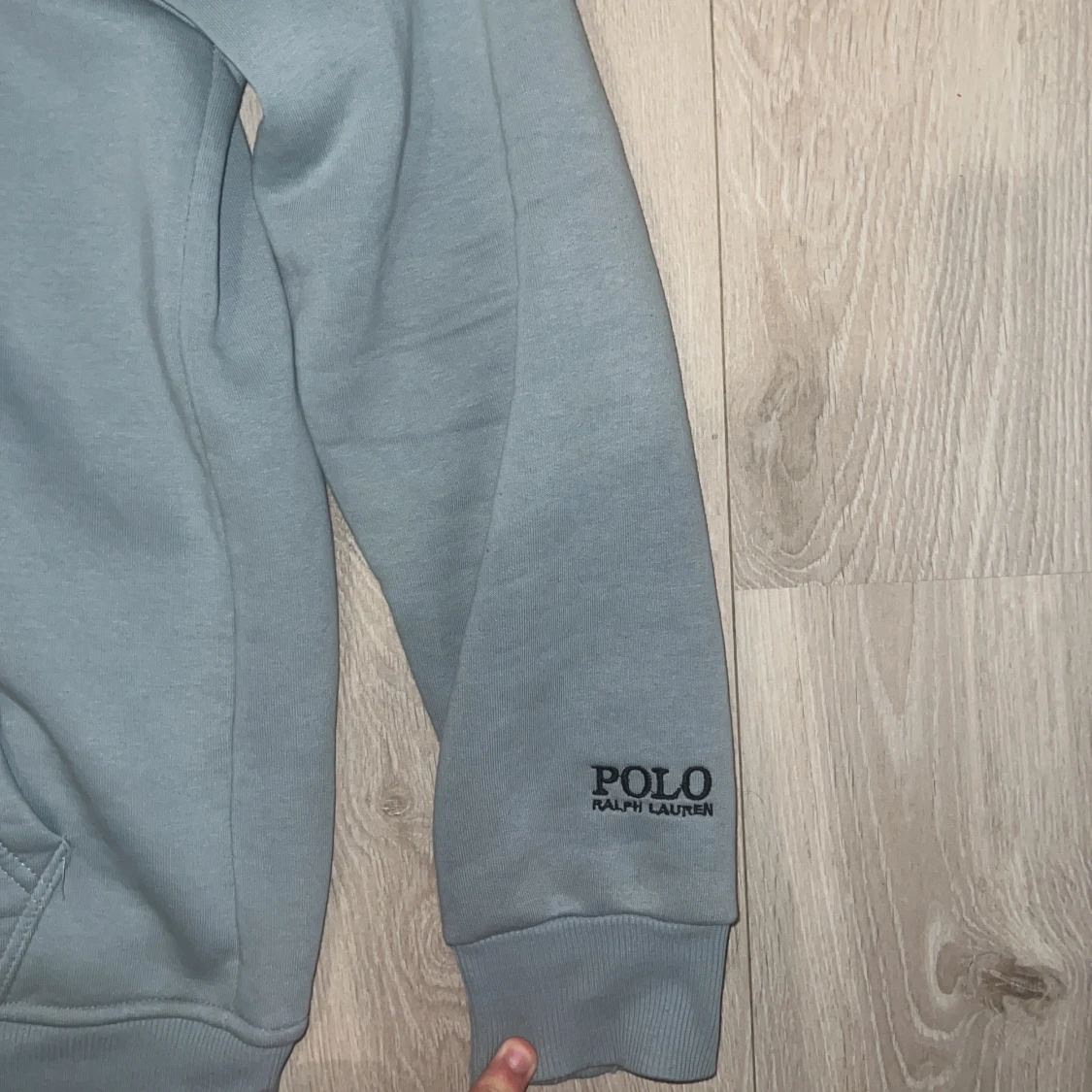 Grå hoodie från Polo Ralph Lauren - 3