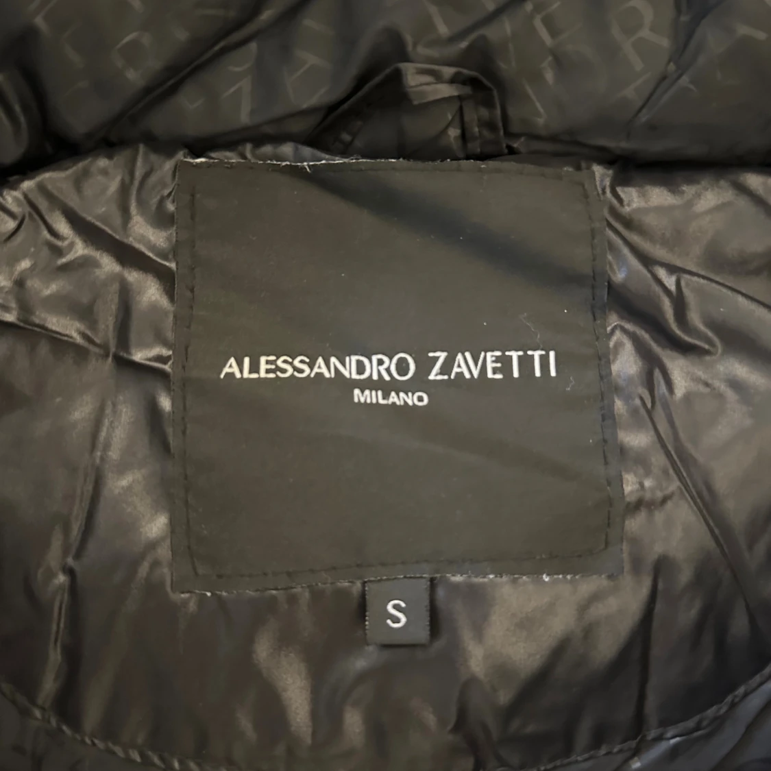 Svart pufferjacka Alessandro Zavetti S - 2