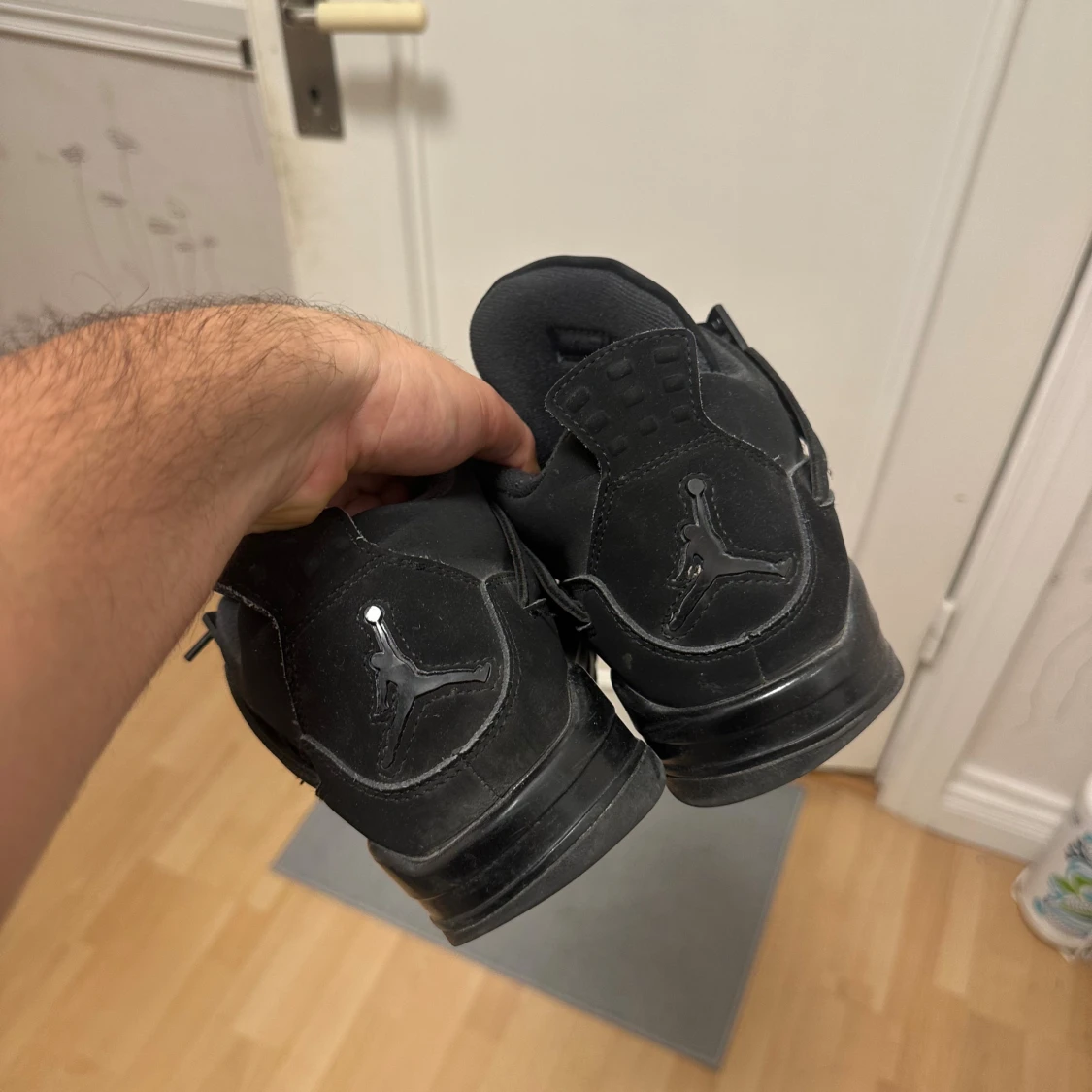 Svarta Nike Jordan 4 sneakers - 2