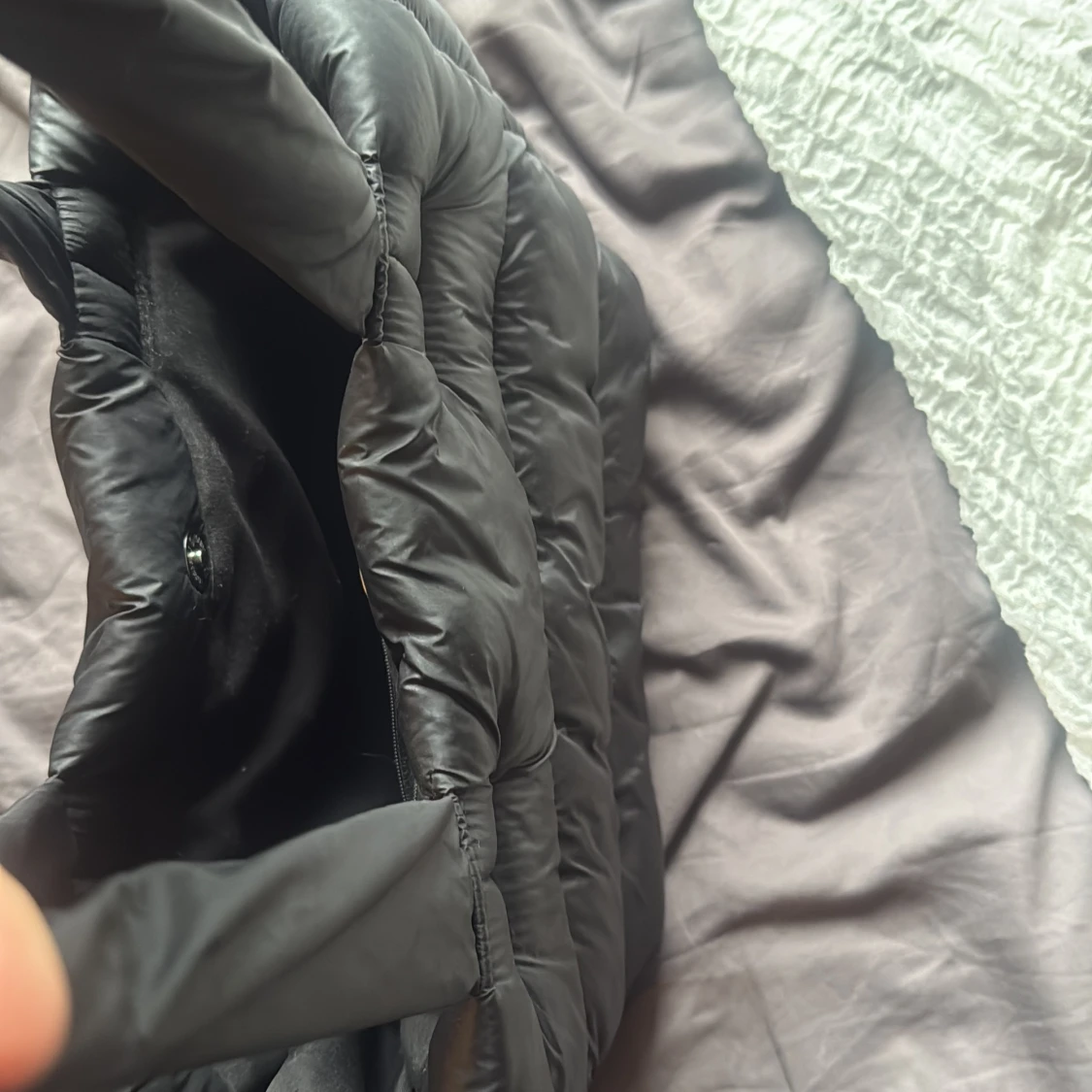 Svart puffad shoppingväska - 3