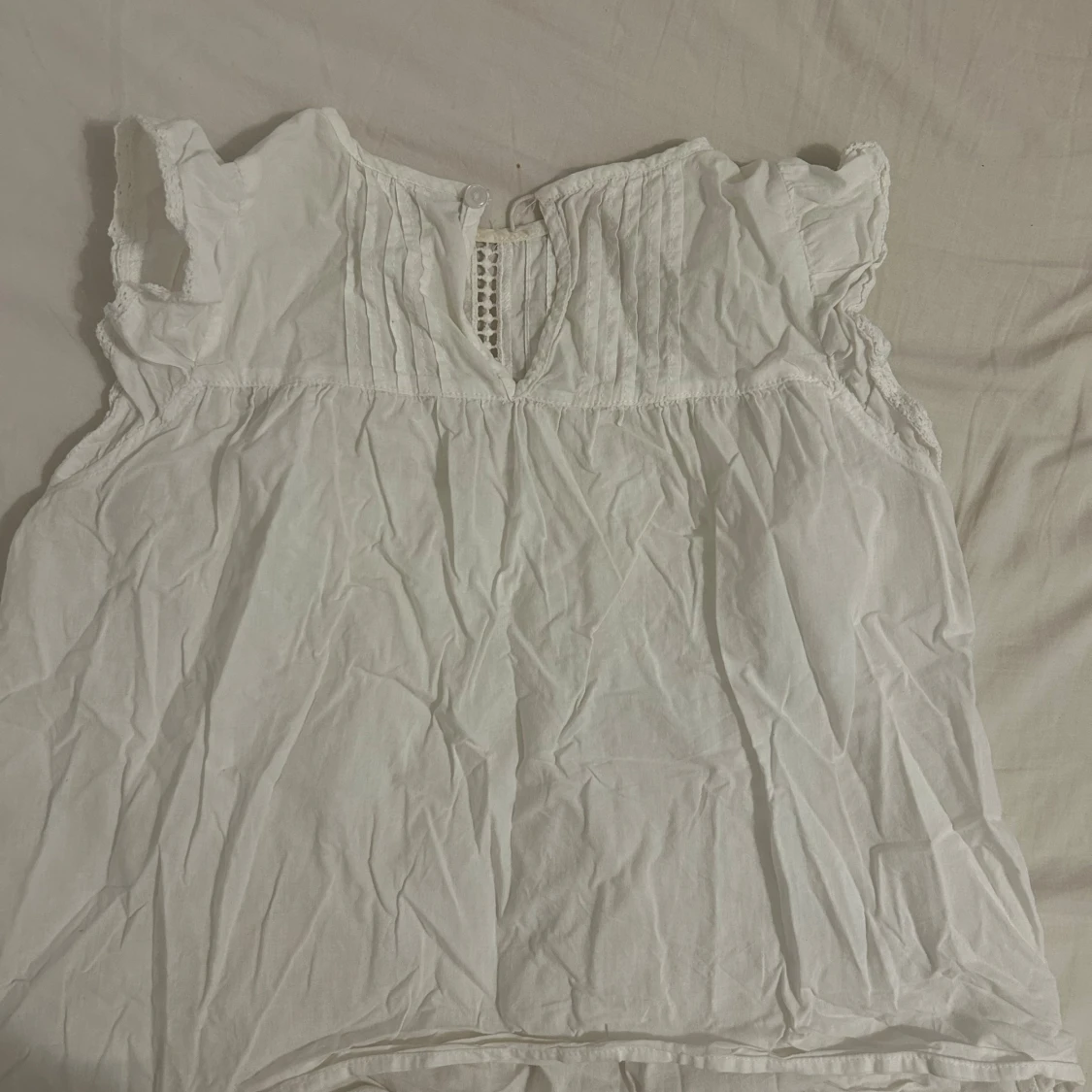 Vit blus med spets från Name It - 3