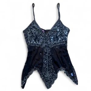 vintage y2k paljett pärl linne  - fint linne med pärlor, perfekt för fest. Storlek S/M