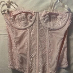 Rosa korset - Rosa korset i storken S💞