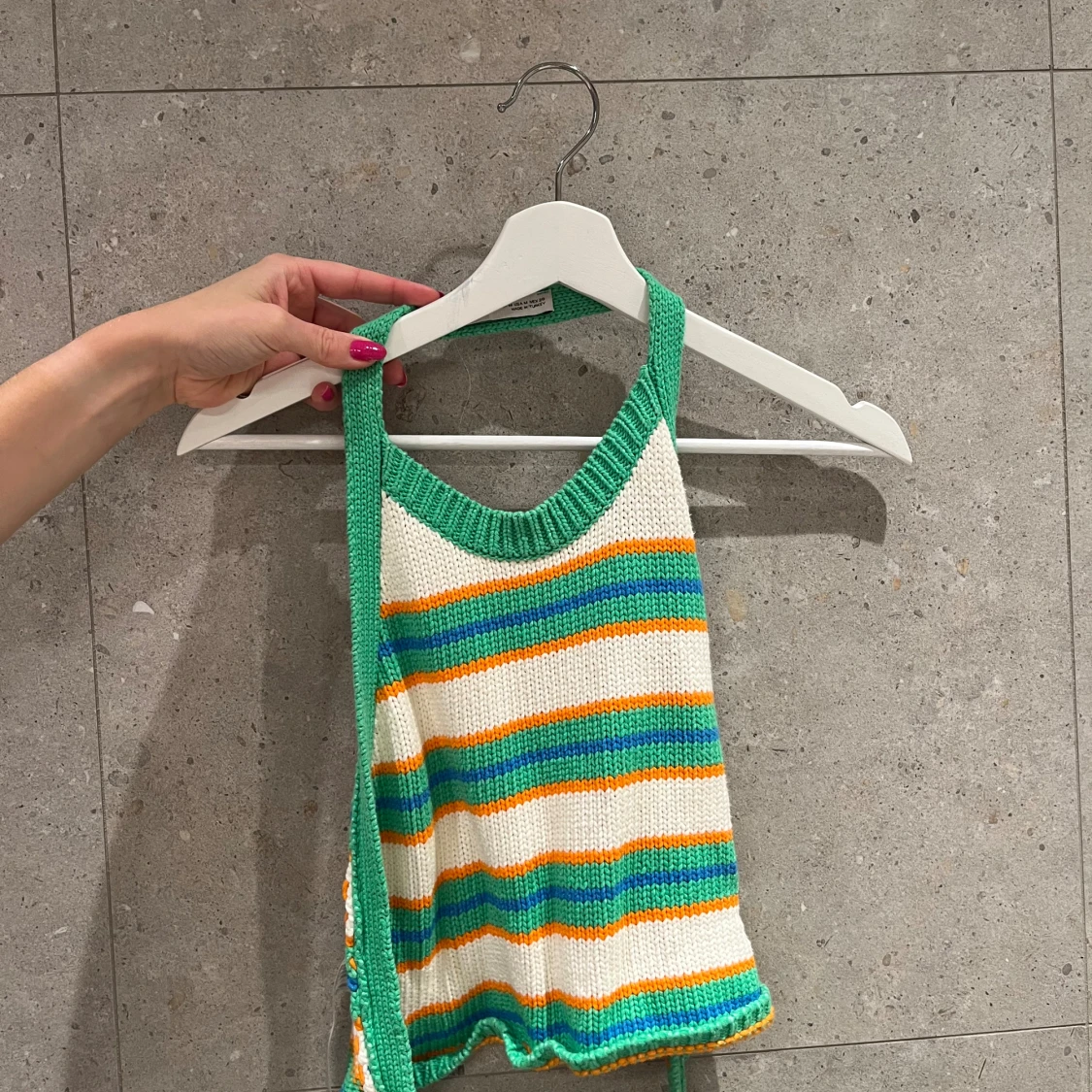 Randig stickad linnetopp från Zara