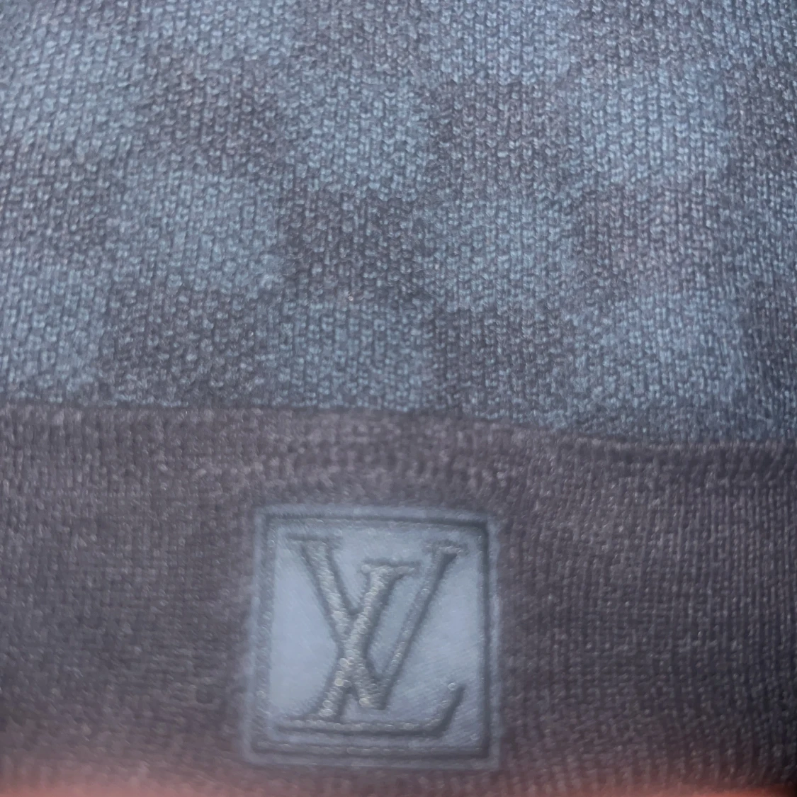 Svart Louis Vuitton mössa i ull - 2