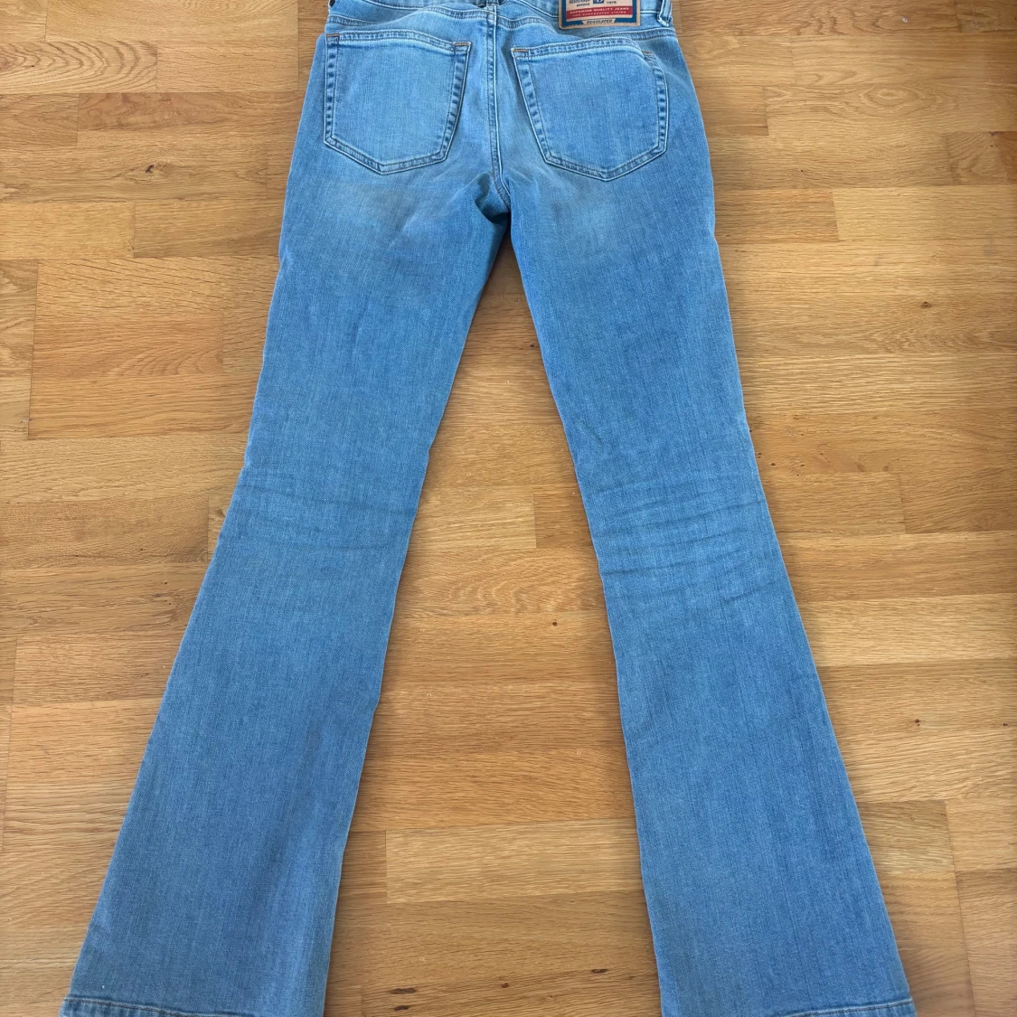 Bootcut jeans från Diesel ljusblå - 4