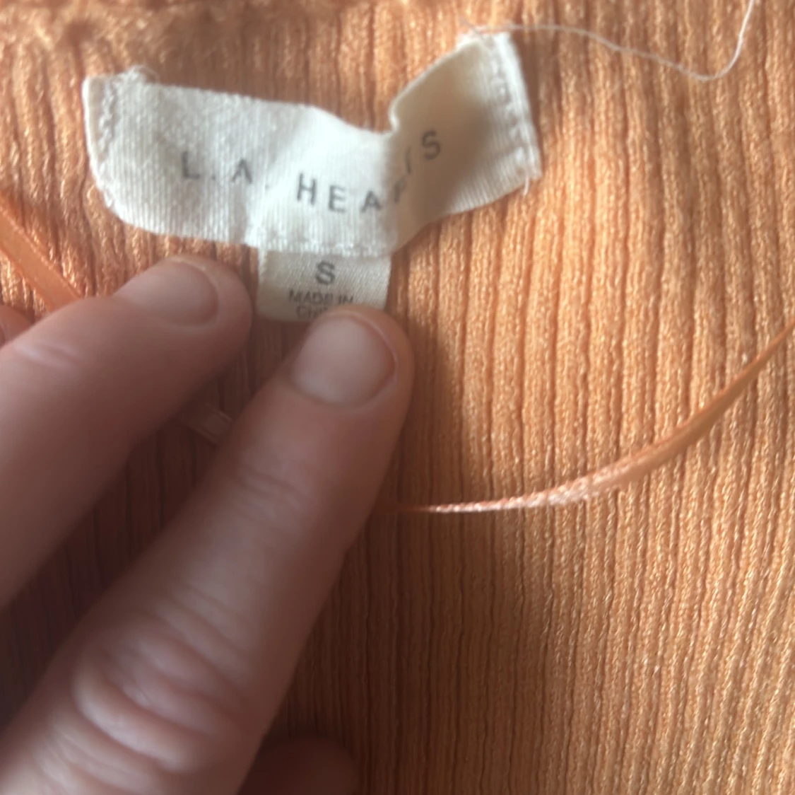 Ribbad orange linnetopp från LA Hearts - 1