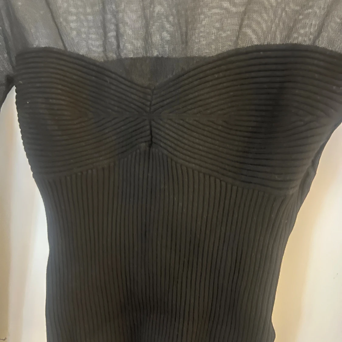 Svart mesh topp från H&M - 1