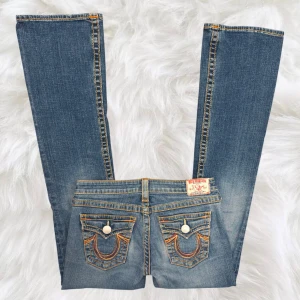 2000-tals jeans låg midja bootcut  - alla förutom de på bild 1 finns att köpa 🎀🩶🪽