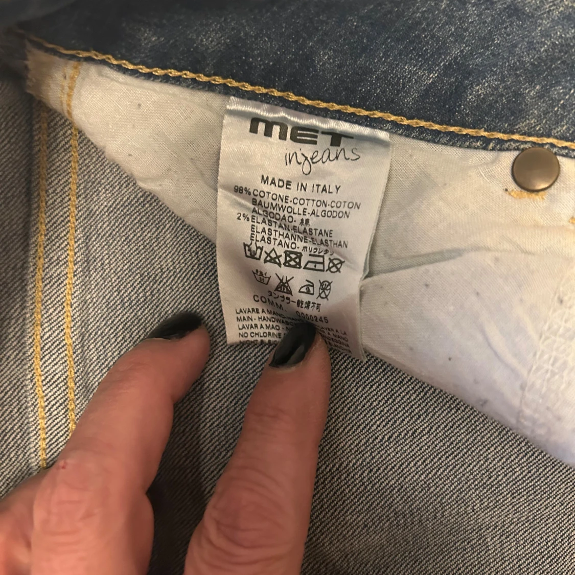Blå MET jeans med strass och slitningar - 4