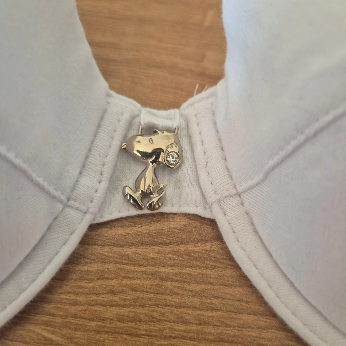 Ny vit och röd Snoopy BH med etiketten kvar - 4