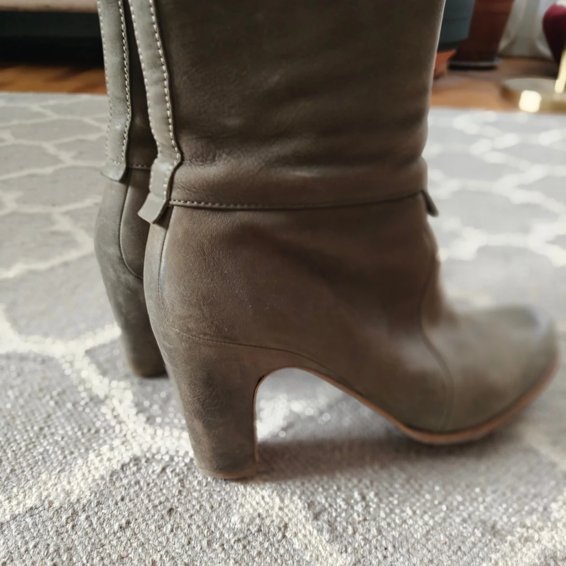 Gröna mocka stövlar Ecco strl 41 - 1