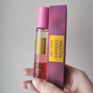 Giorgio Armani Magenta Tanzanite Perfume - Giorgio Armani Magenta Tanzanite Perfume. 33ml bottle. New!