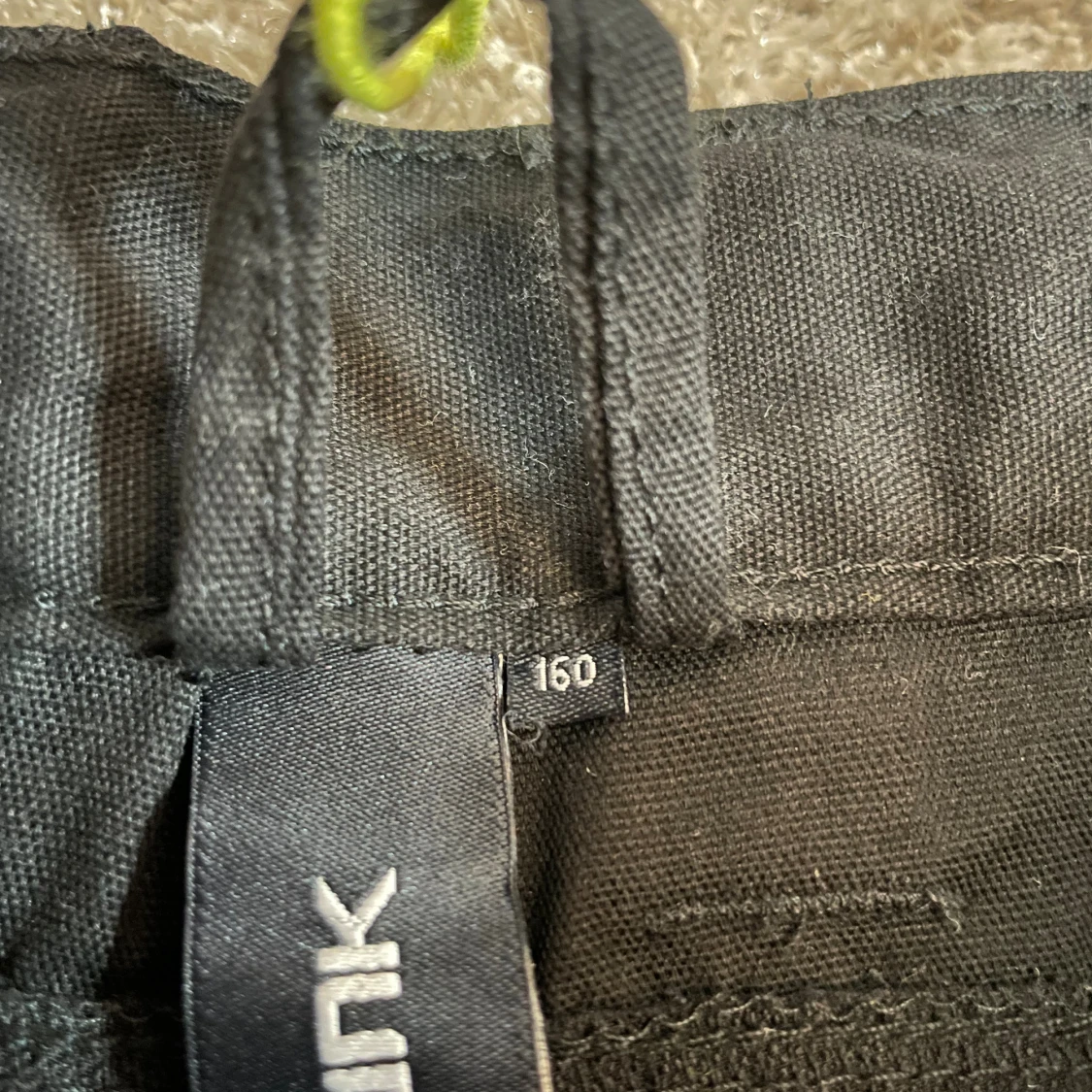 Svarta täckbyxor från Funk, strl 160 - 3