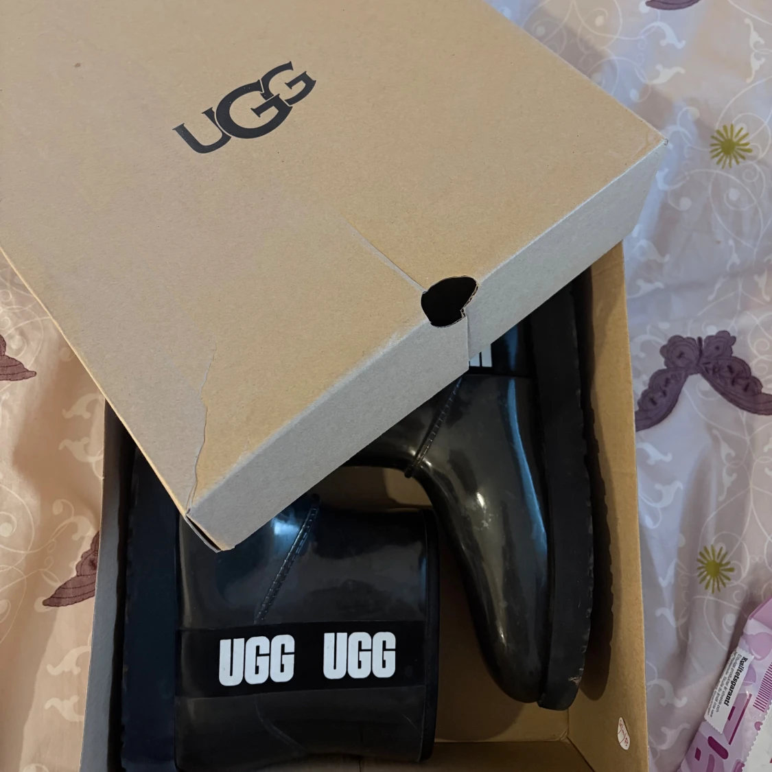 Svarta UGG boots med logga