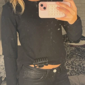 Stickad tröja  - Fin stickad tröja från Vila i storlek S💗💗