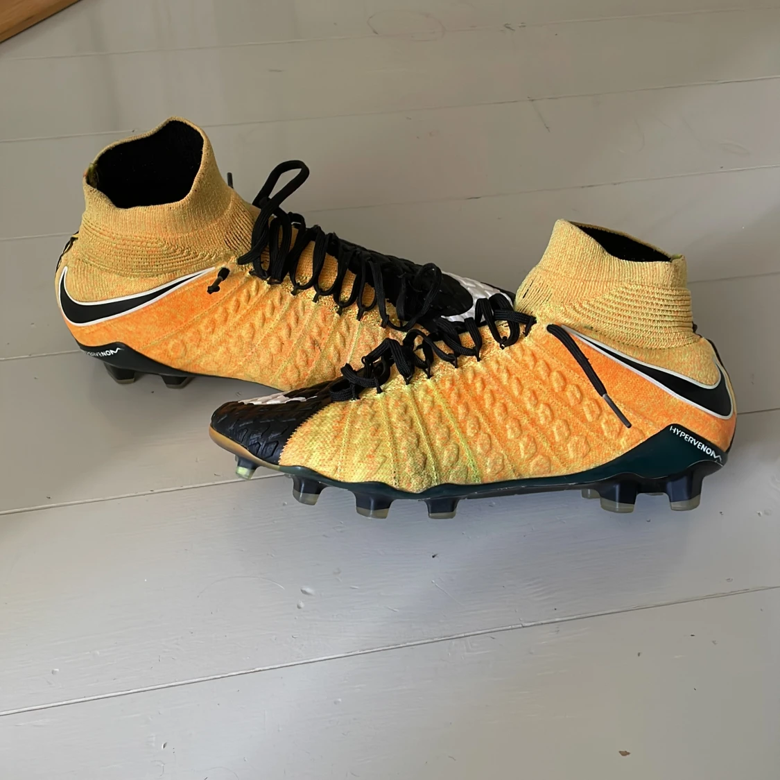 Nike Hypervenom fotbollsskor svart/gul - 1