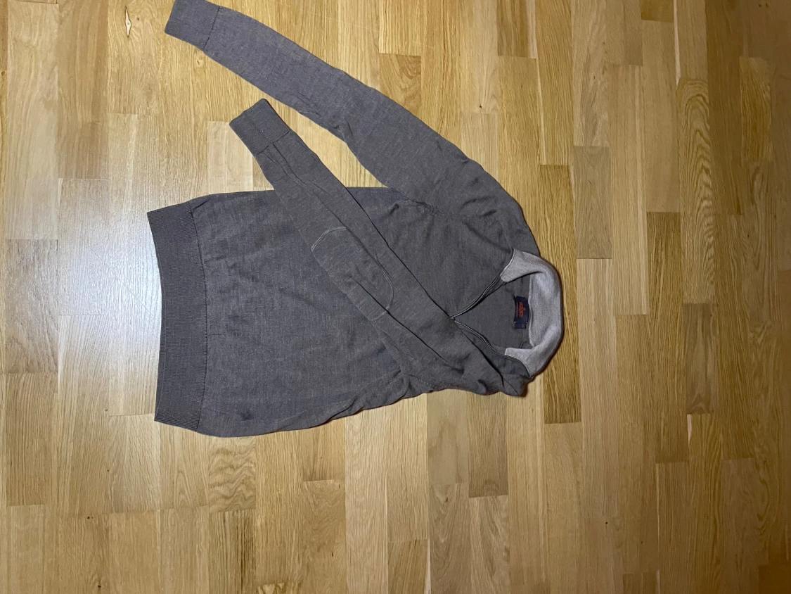 Brun merinoulltröja från Morris  - 2