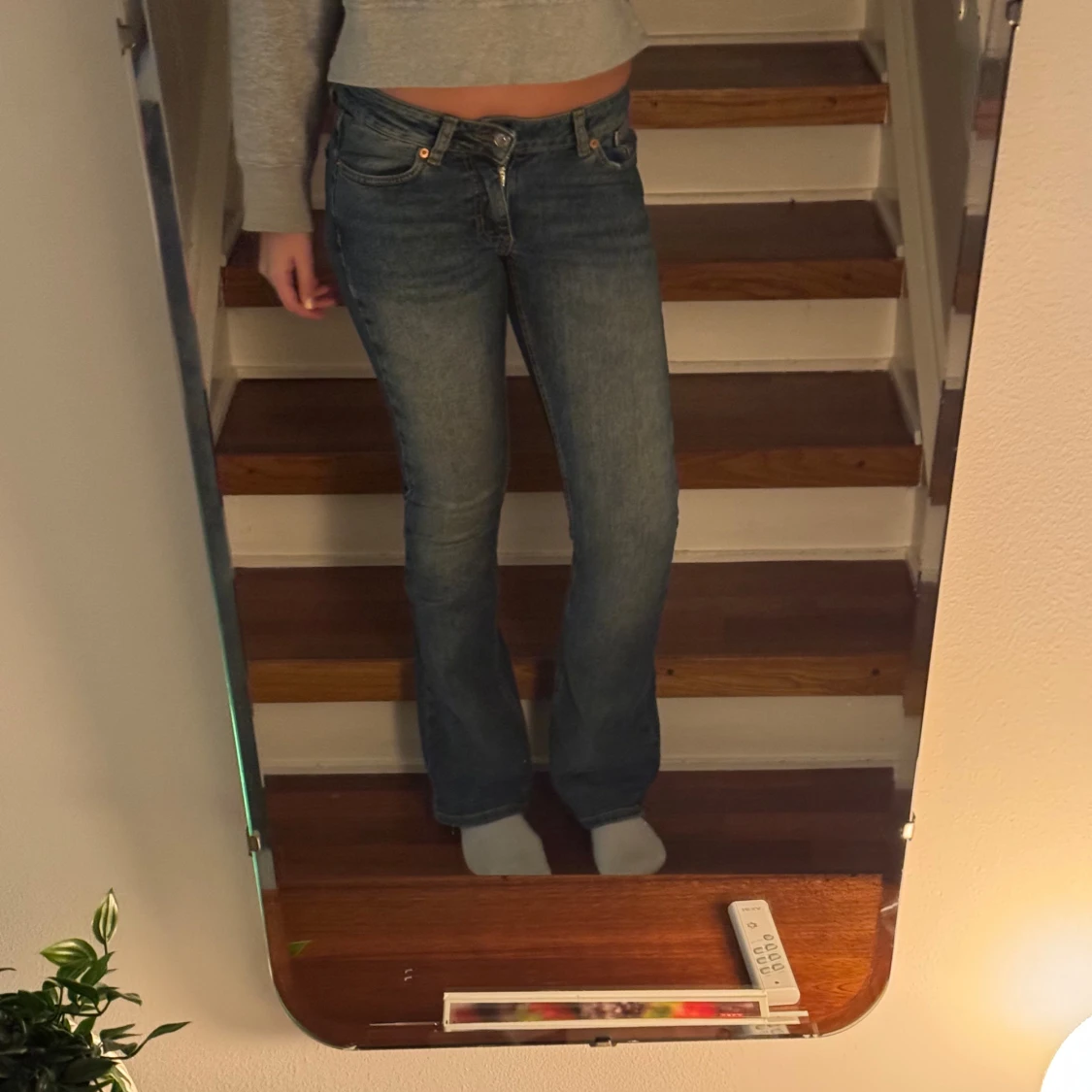  blå bootcut jeans