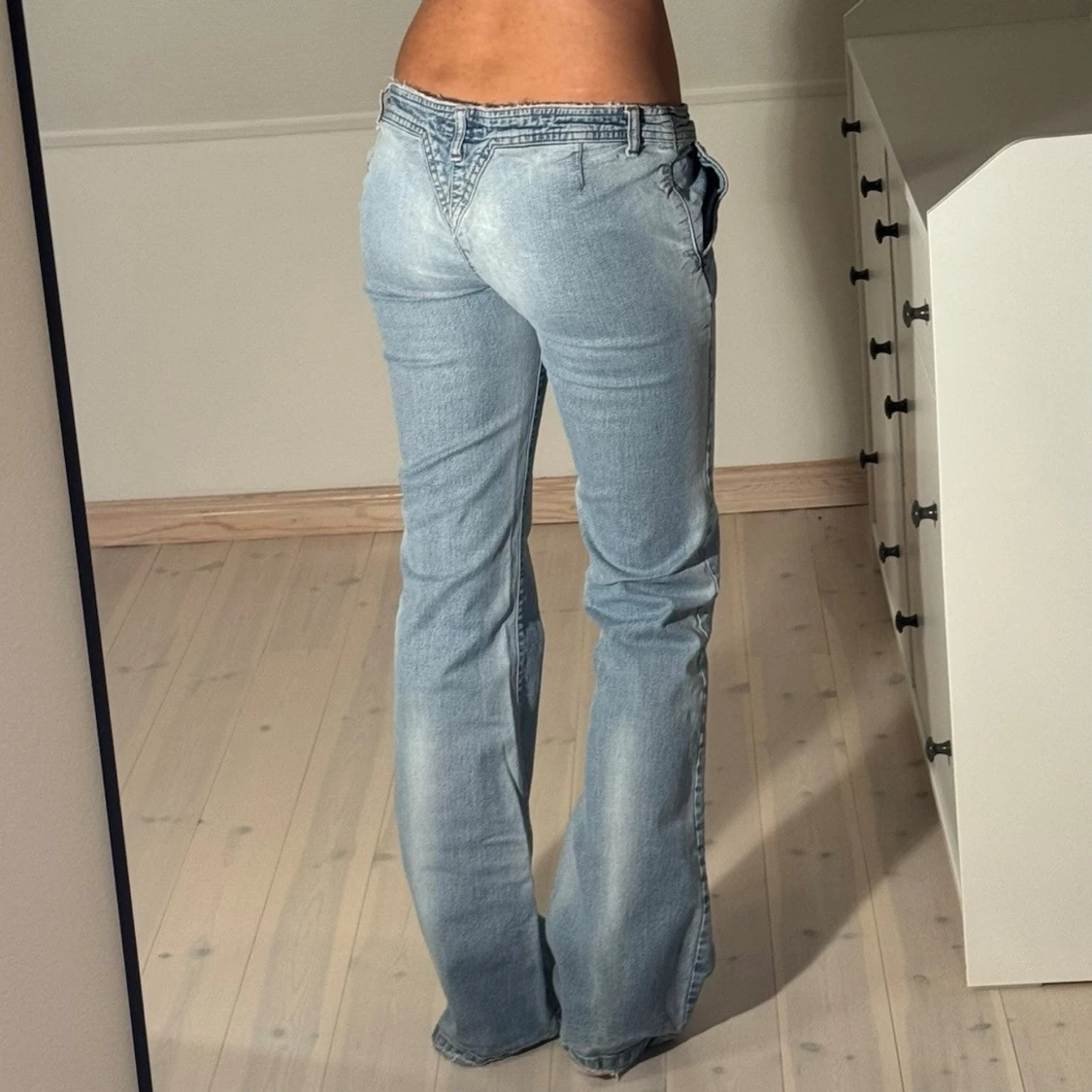Lågmidjade bootcut jeans  - 1