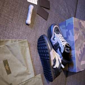 Rockrunners - Rockrunners i storlek 41, använd ett fåtal gången, skick 9/10, skriv för minsta lilla fundering.