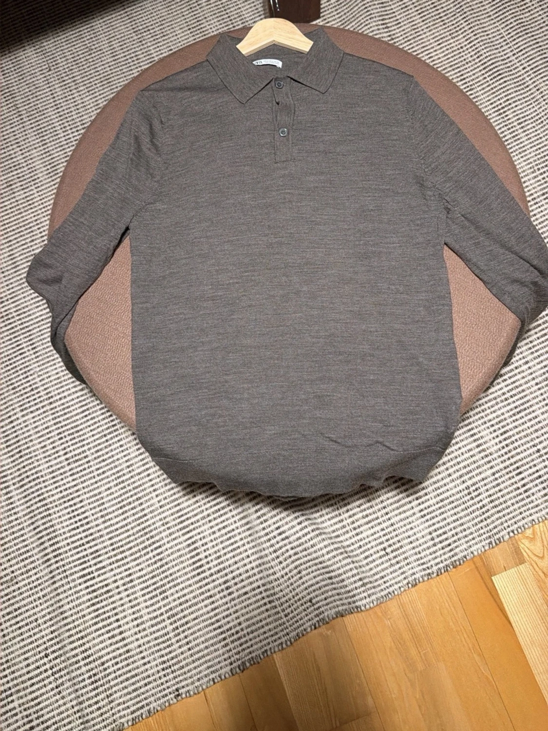 Brun långärmad pikétröja från ZARA