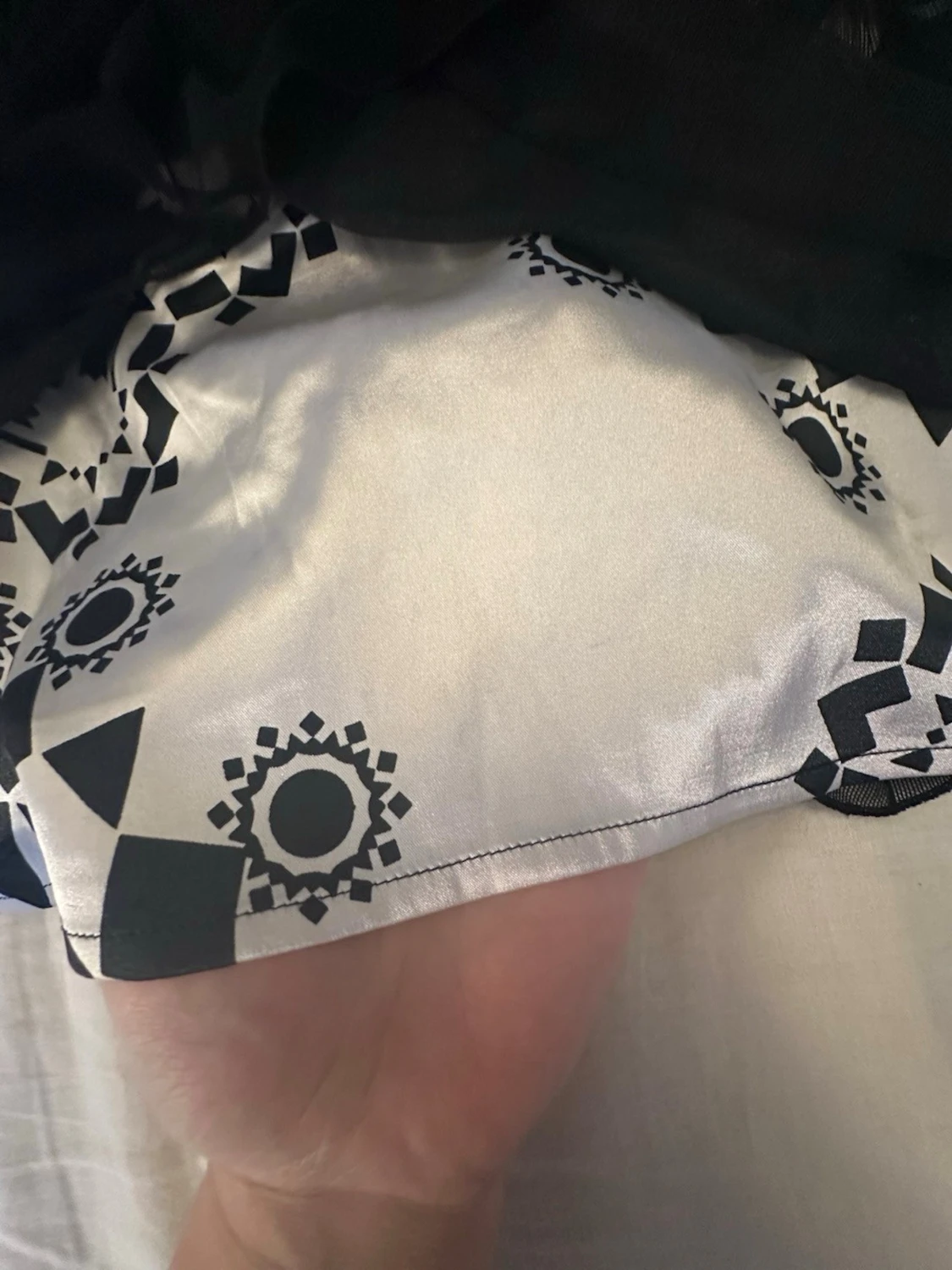 Svart mönstrad linnetopp från Bruno Banani - 4