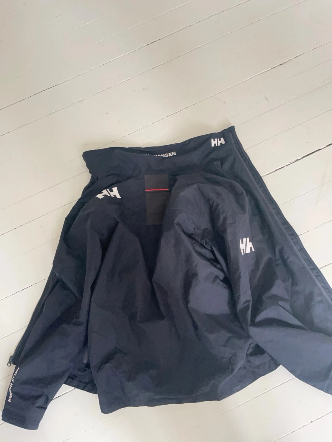 Helly Hansen vindjacka  - 1