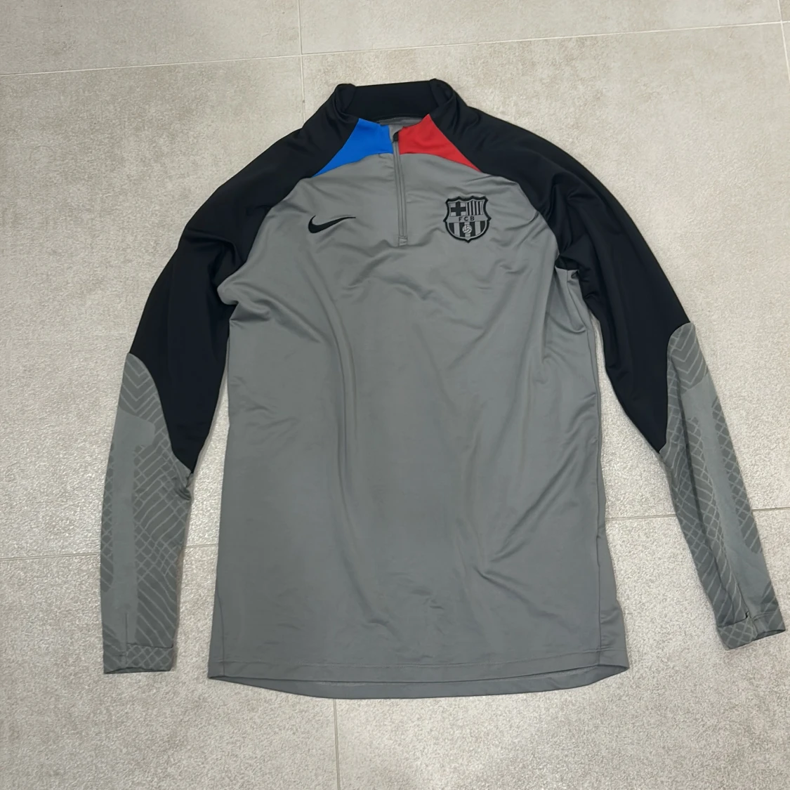 FC Barcelona långärmad träningströja Nike