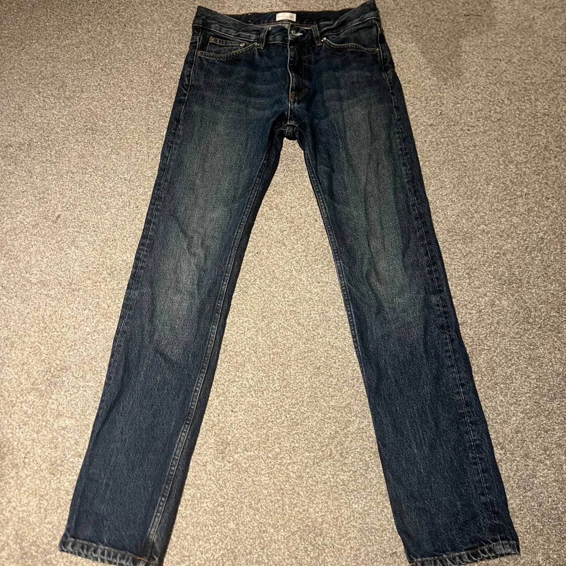 Mörkblå jeans från Gant