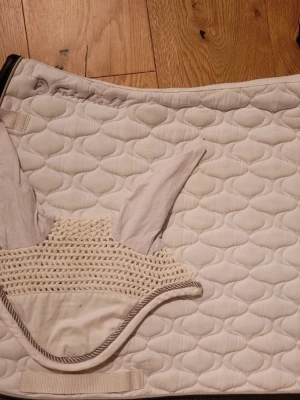 Schabrak & huva - Schabrak med tillhörande luva