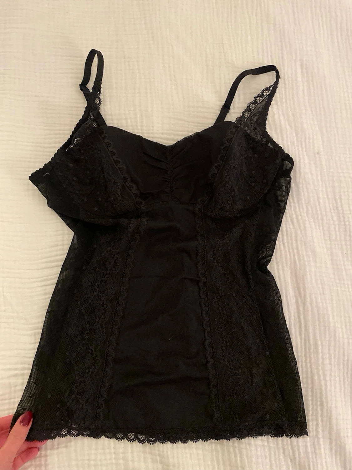 Svart spetslinne - 1