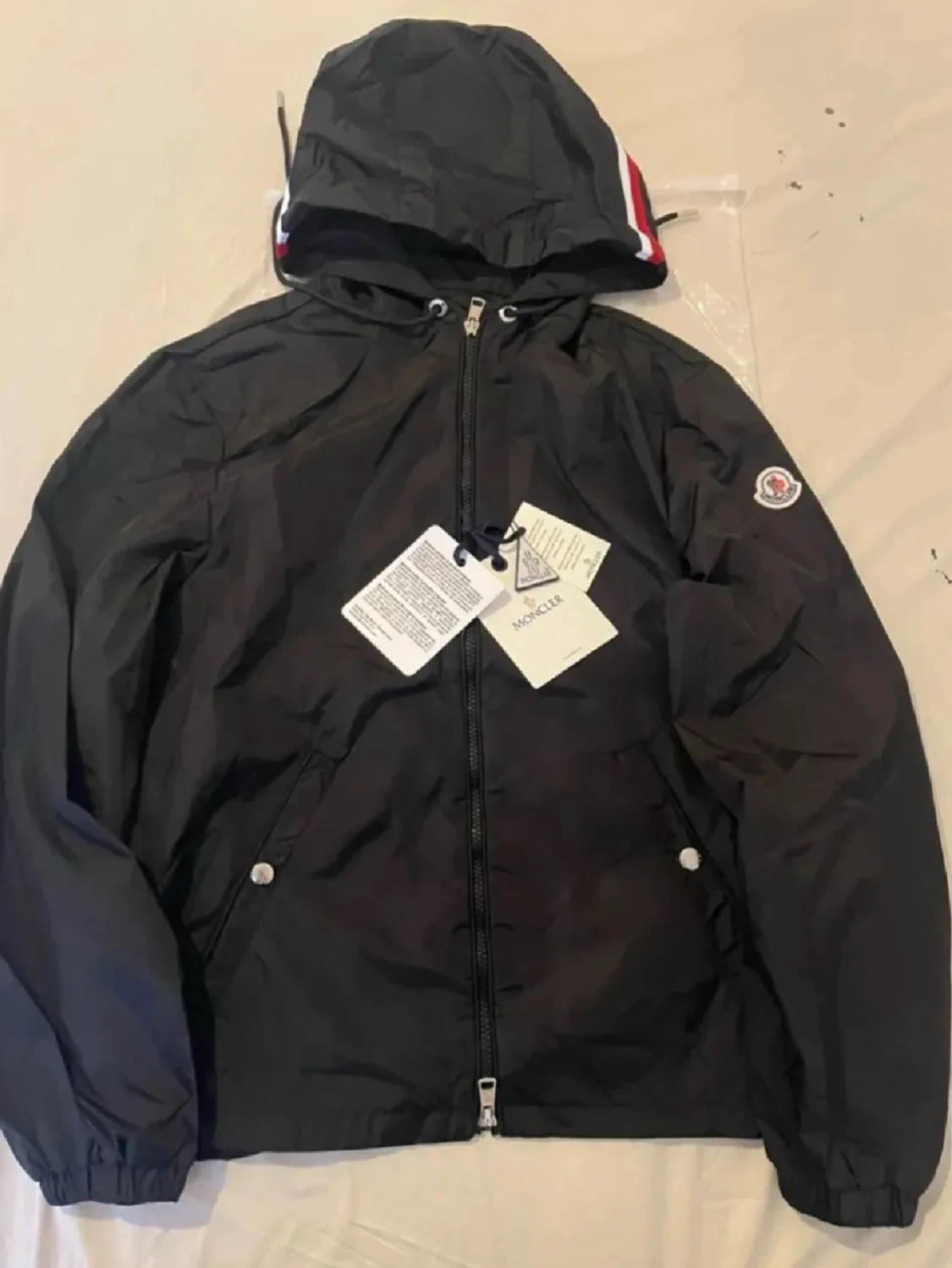 Canada goose och Burberry och Moncler - 1