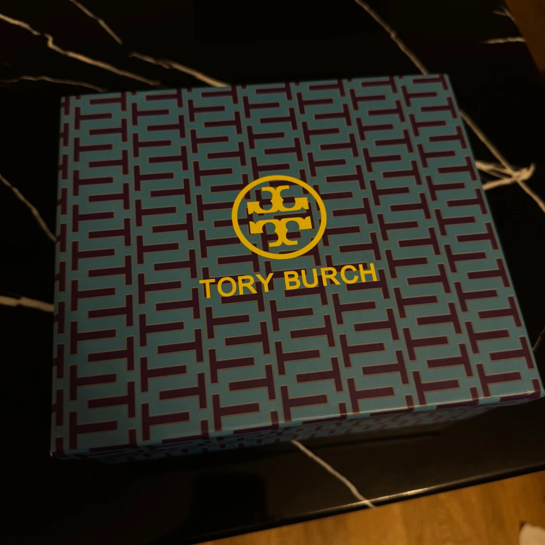 Grön axelväska från Tory Burch - 2