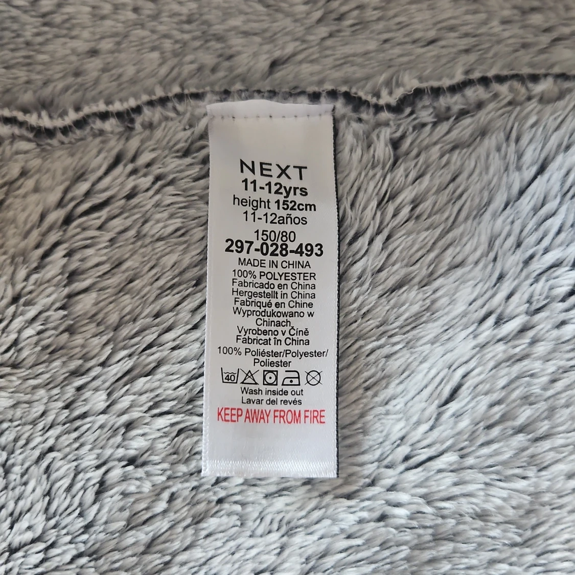 Ljusgrå gosig morgonrock med huva från Next. - 4