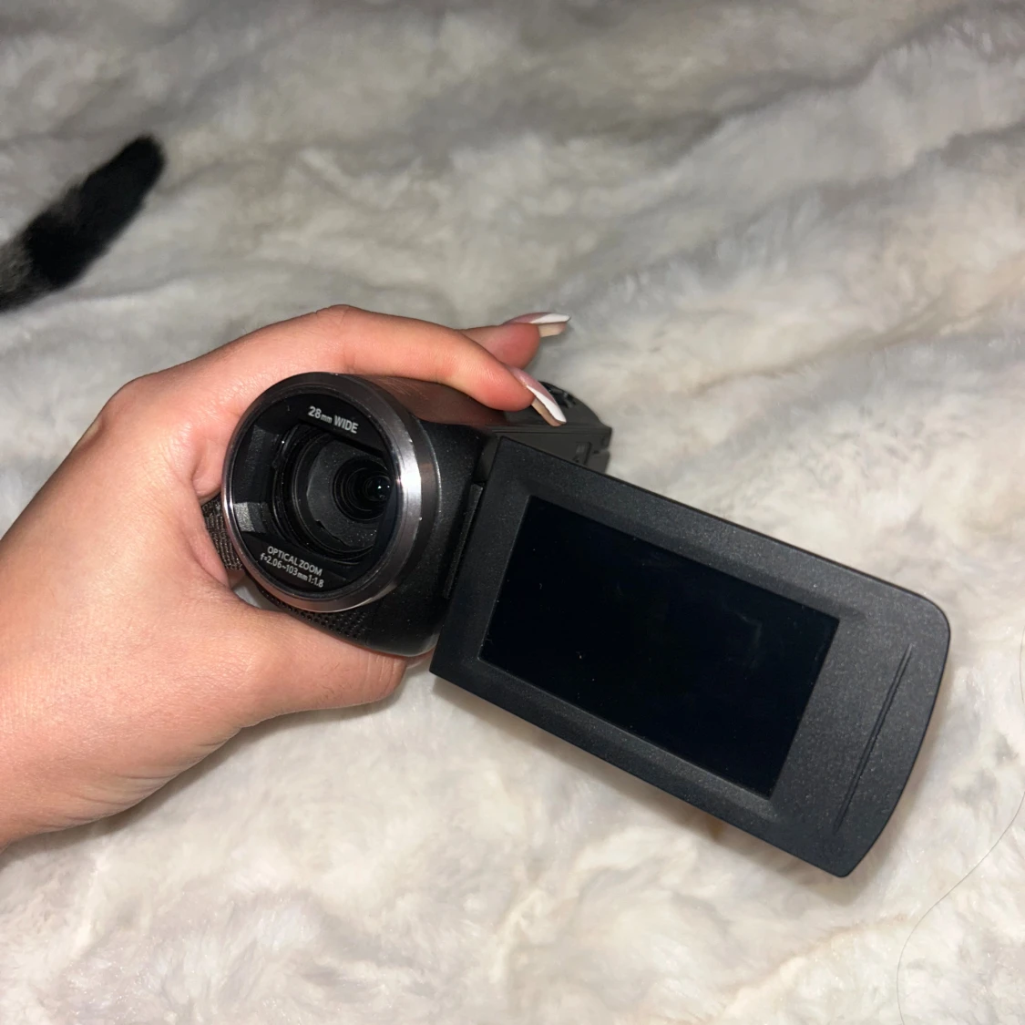 Panasonic HC-V260 Full HD Camcorder - 3