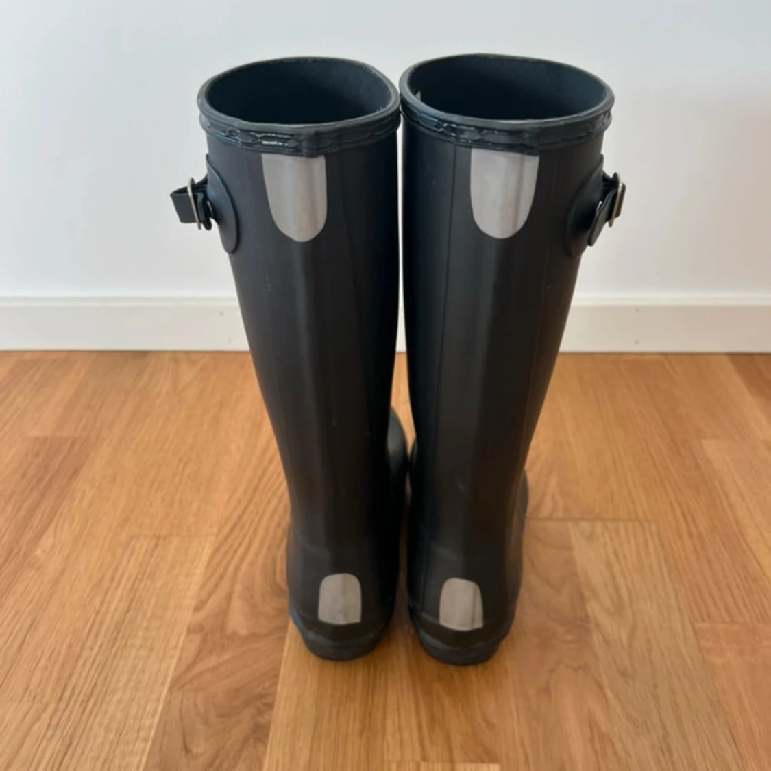 Svarta Hunter stövlar med spänne - 3