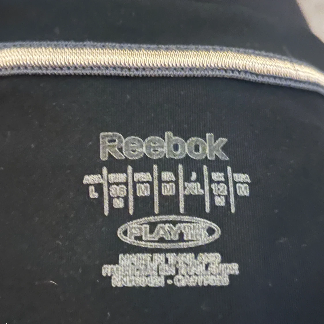 Svart ärmlös träningstopp från Reebok - 1