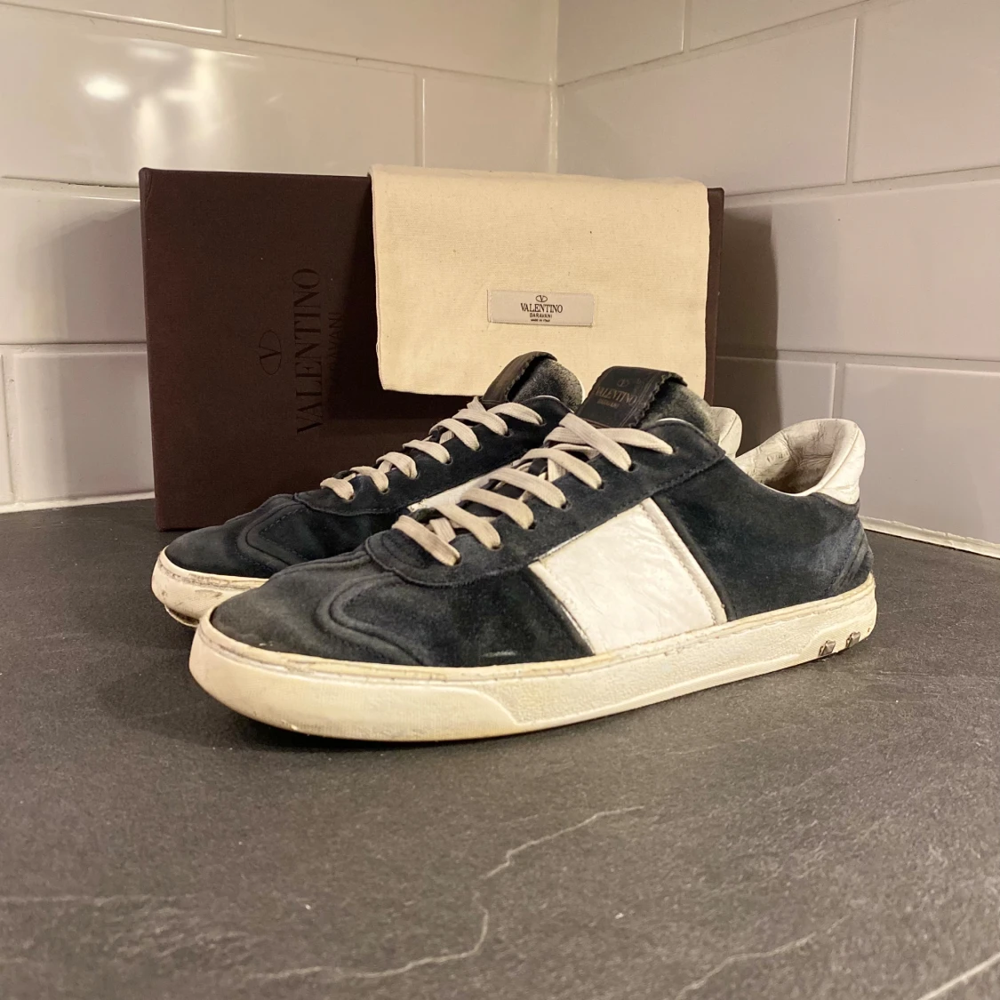 Svarta Valentino flycrews  - 2