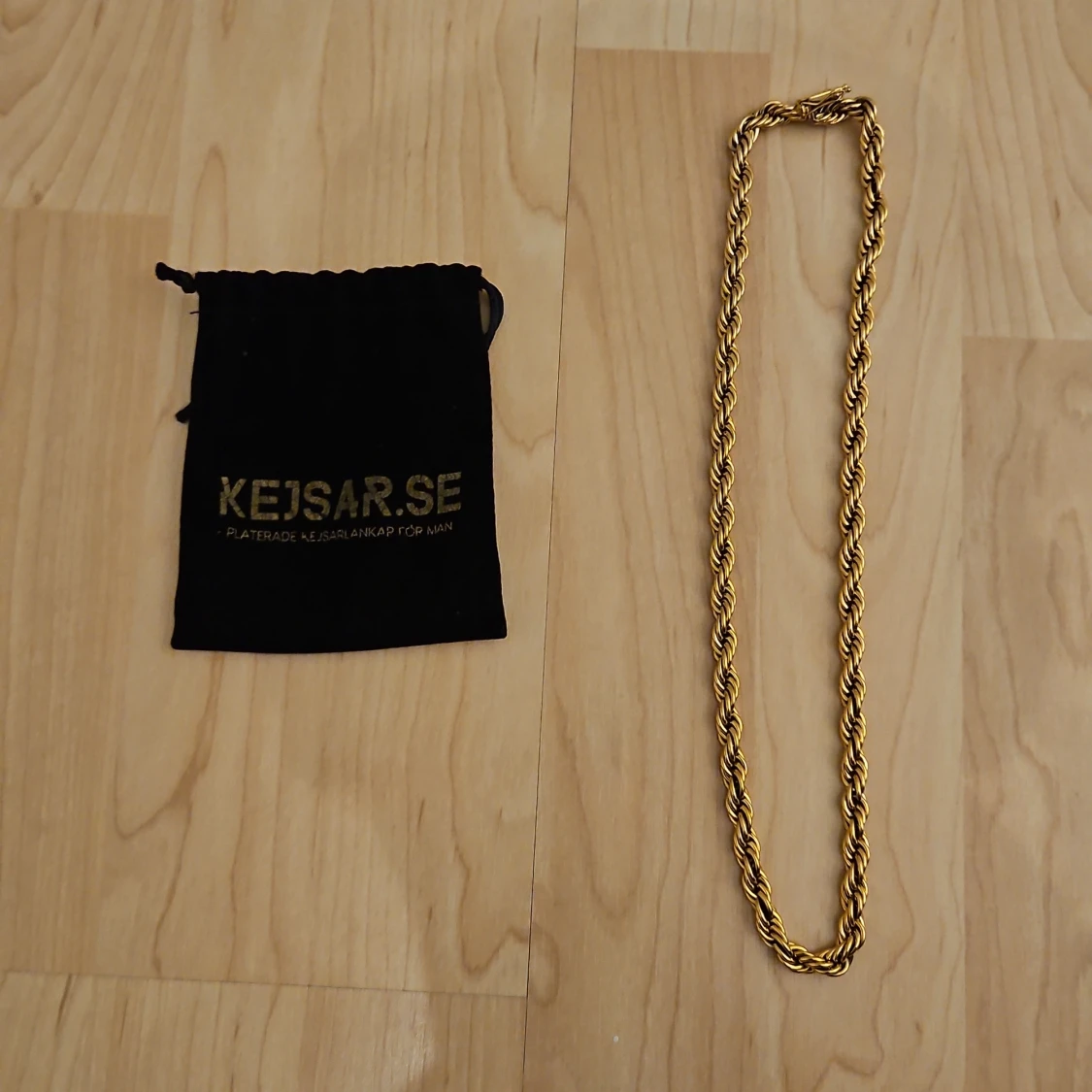 18K guldpläterat halsband Kejsar.se