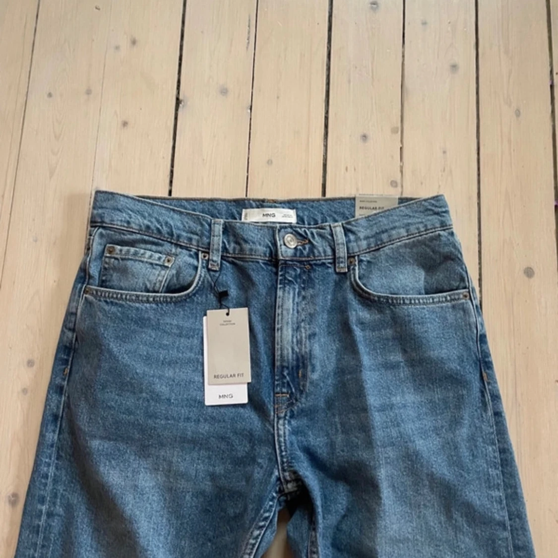 Blå jeansbyxor från MNG regular fit - 1