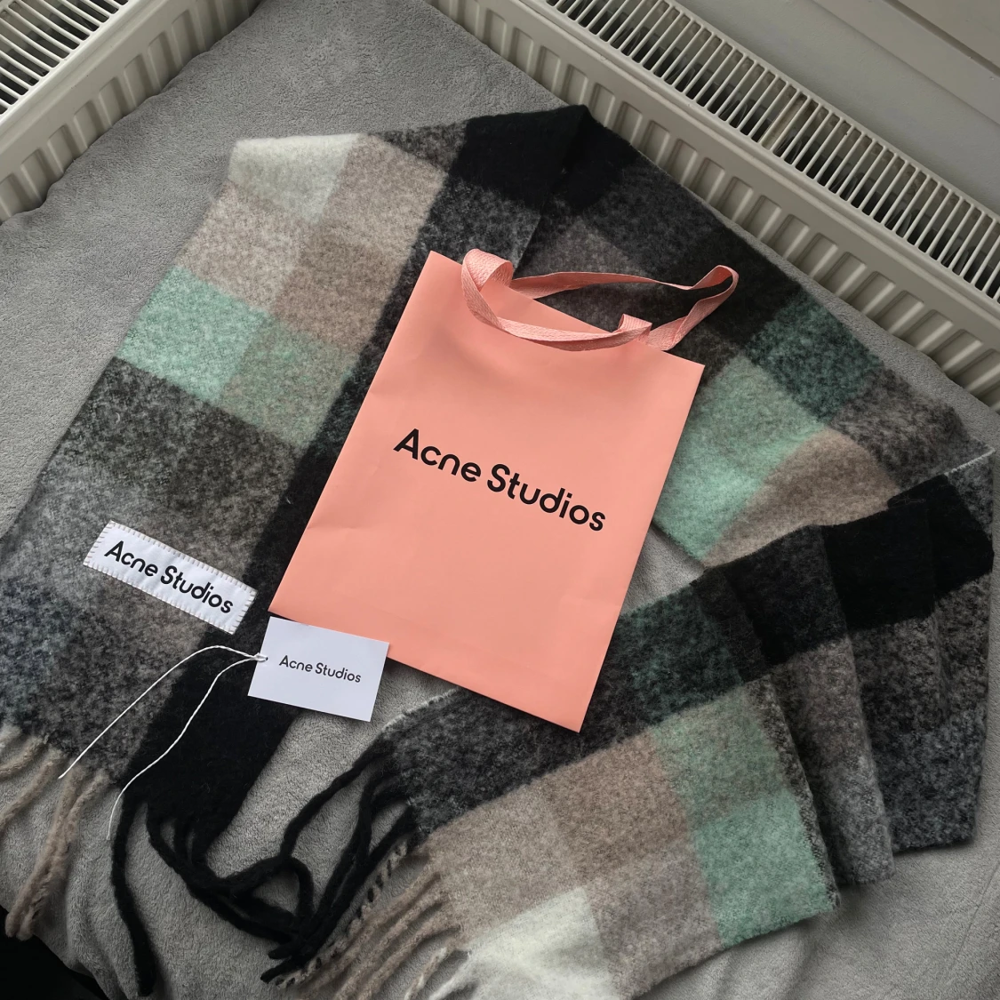 Rutig halsduk Acne Studios ull