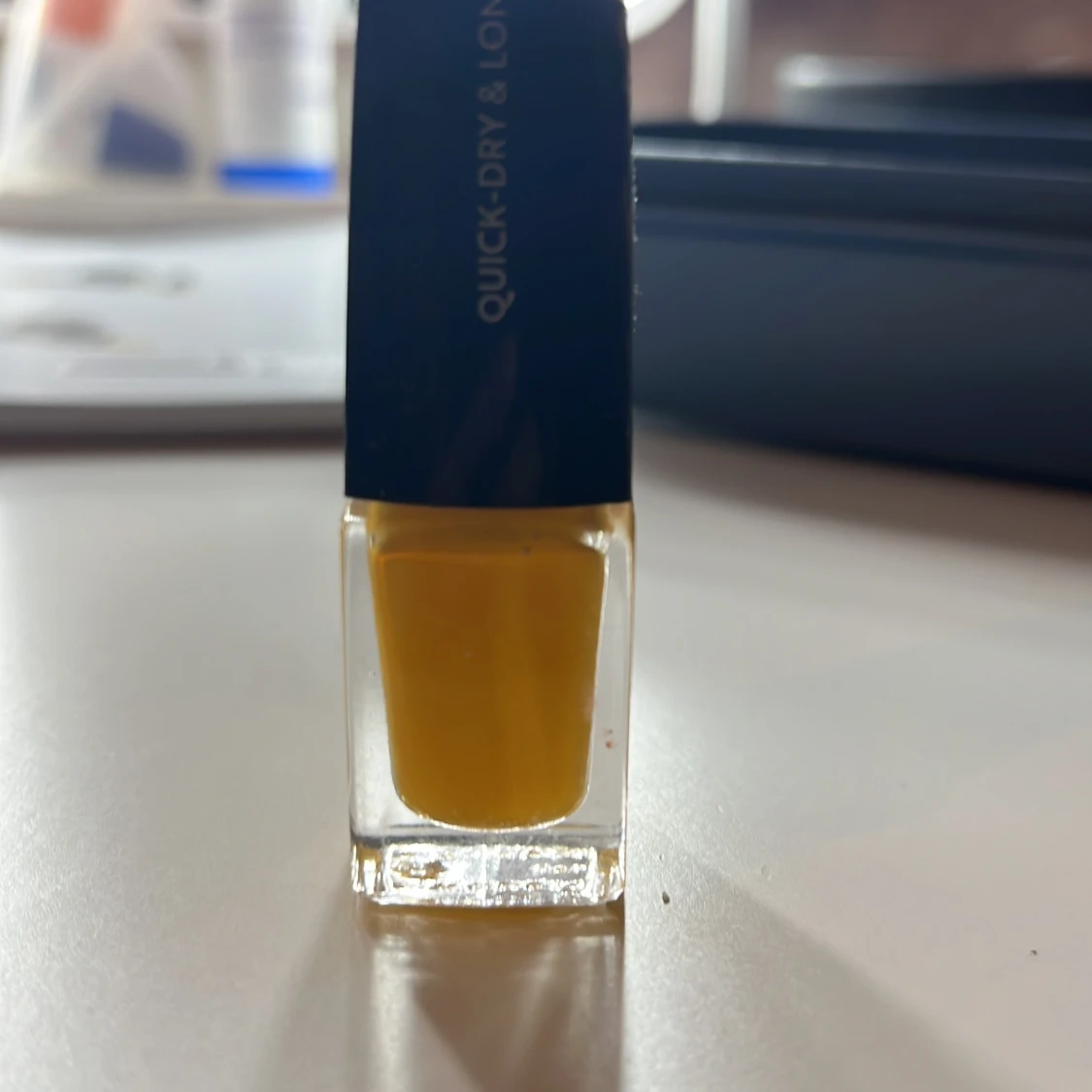 Isadora nagellack  - 1