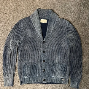 Denim & Supply Cardigan - Tja säljer nu en unik kofta från Denim & Supply i storlek S för endast 999kr! Pris är ej hugget i sten, hör av er i dm vid funderingar 🙌,  