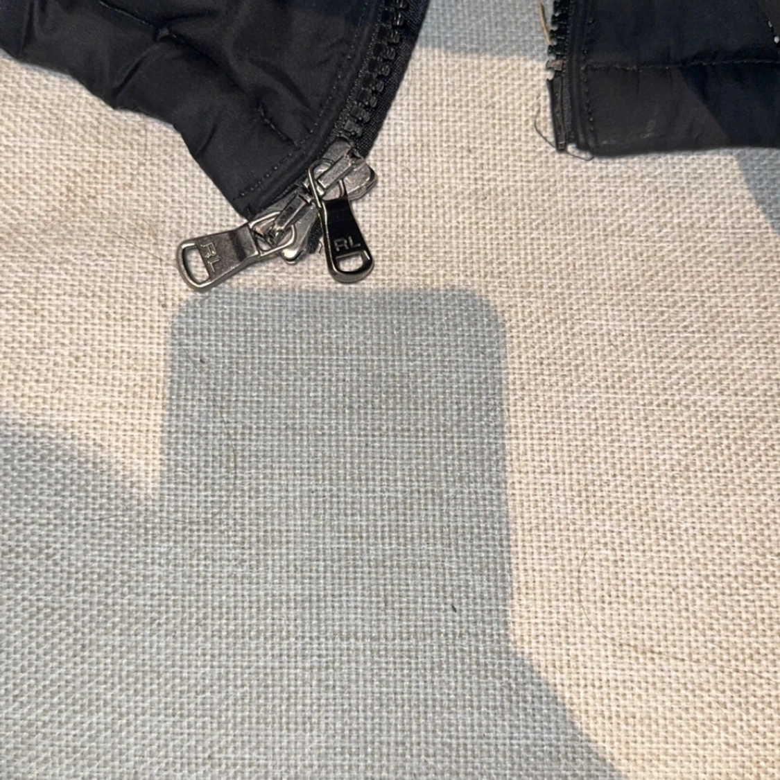 Svart pufferjacka från Polo Ralph Lauren - 2