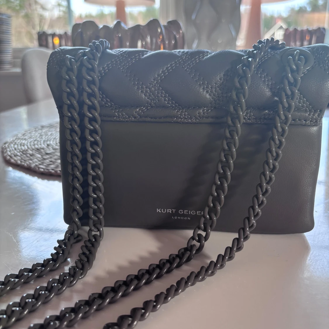 Kurt Geiger Kensington väska - 1